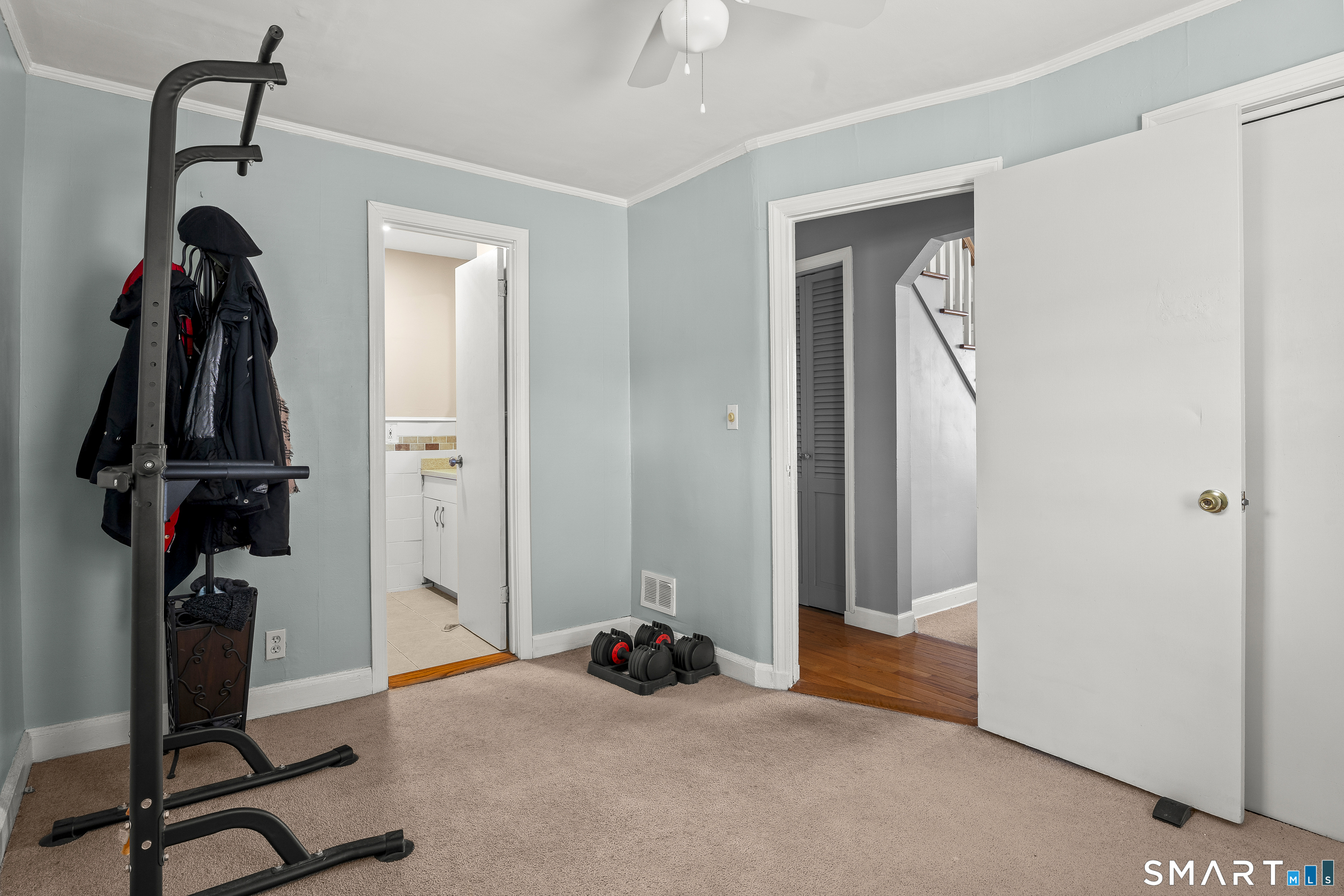 42 Westerleigh Road New Haven, CT 06515 - Photo 20 of 39