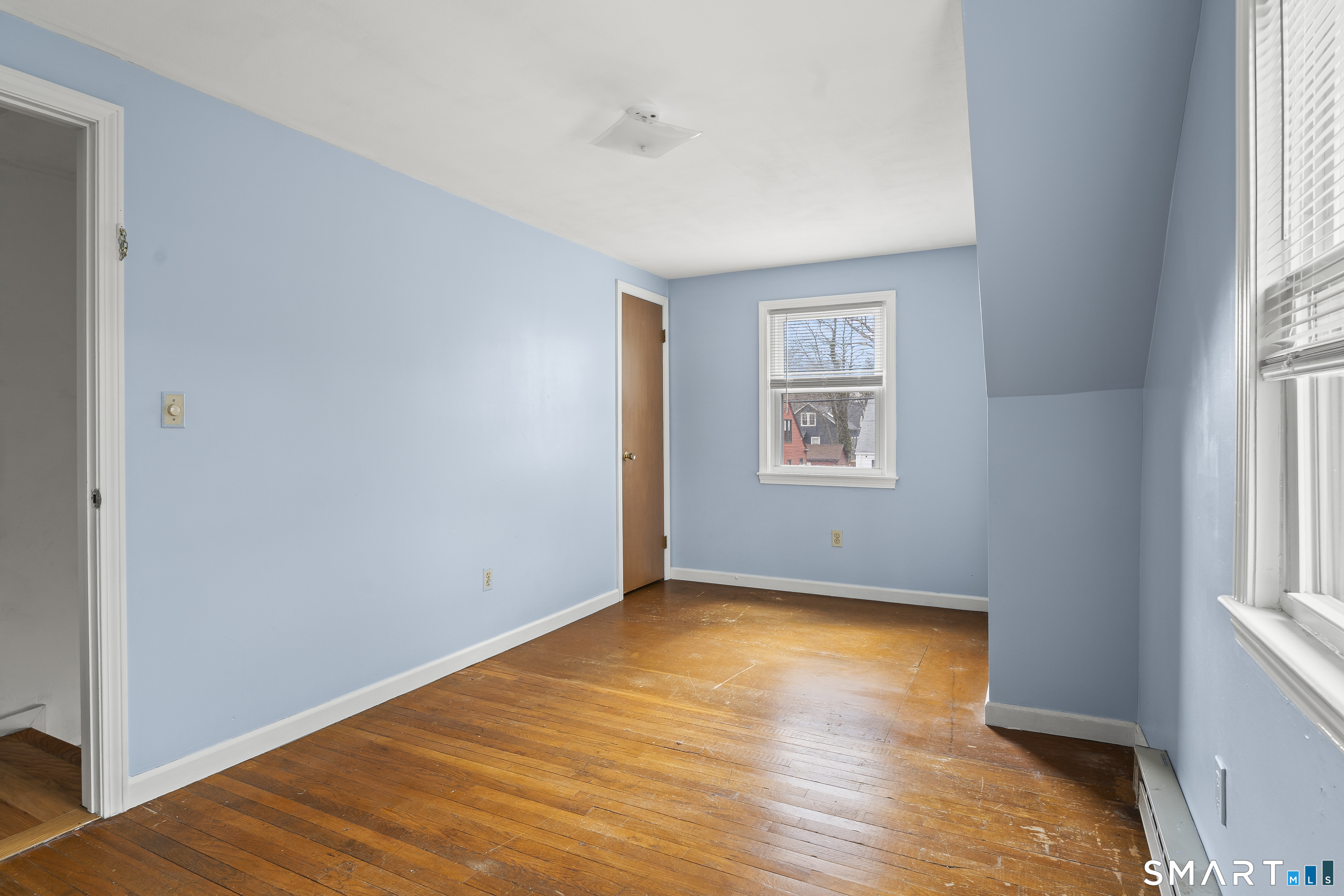 42 Westerleigh Road New Haven, CT 06515 - Photo 27 of 39