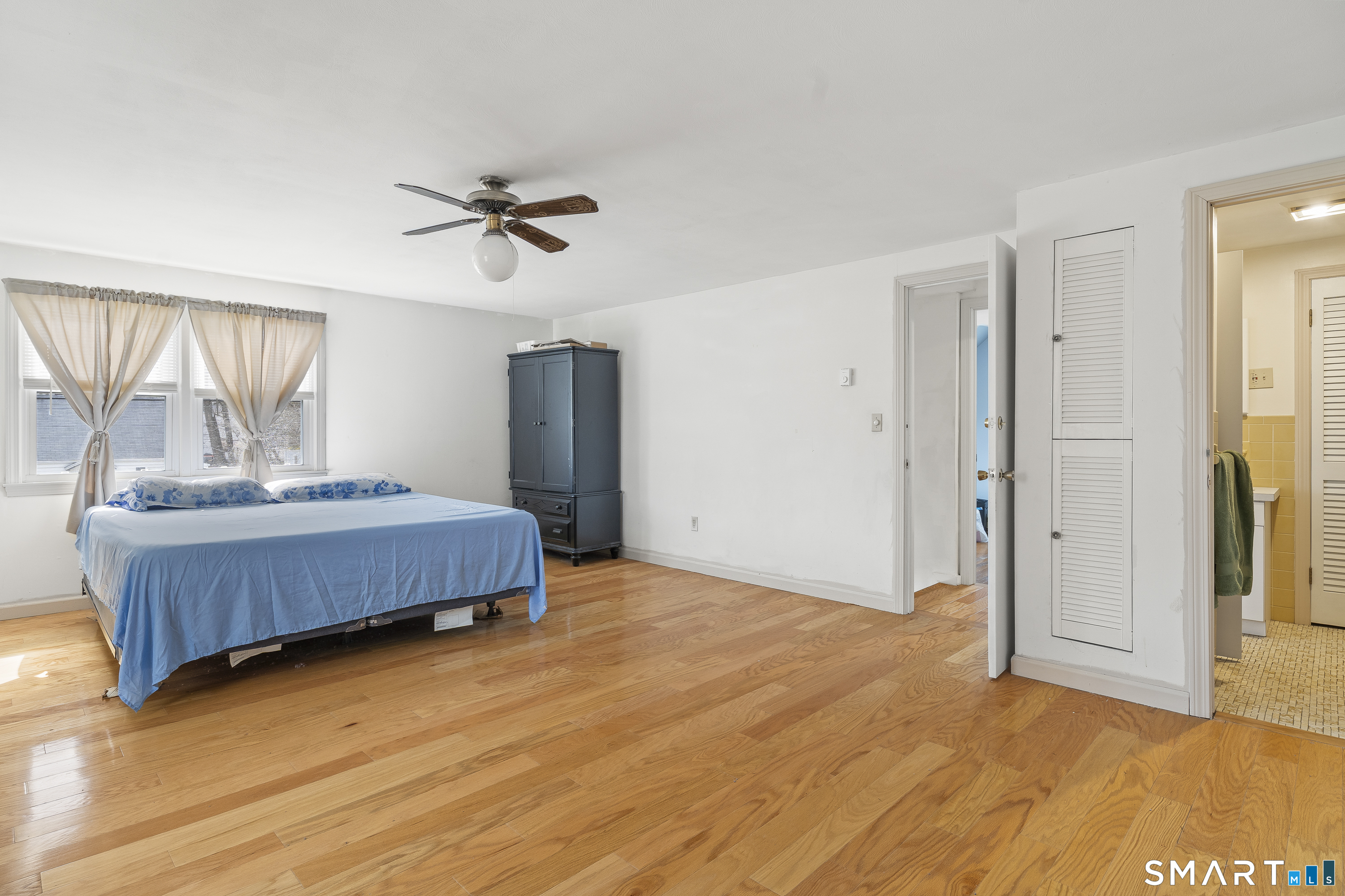 42 Westerleigh Road New Haven, CT 06515 - Photo 33 of 39