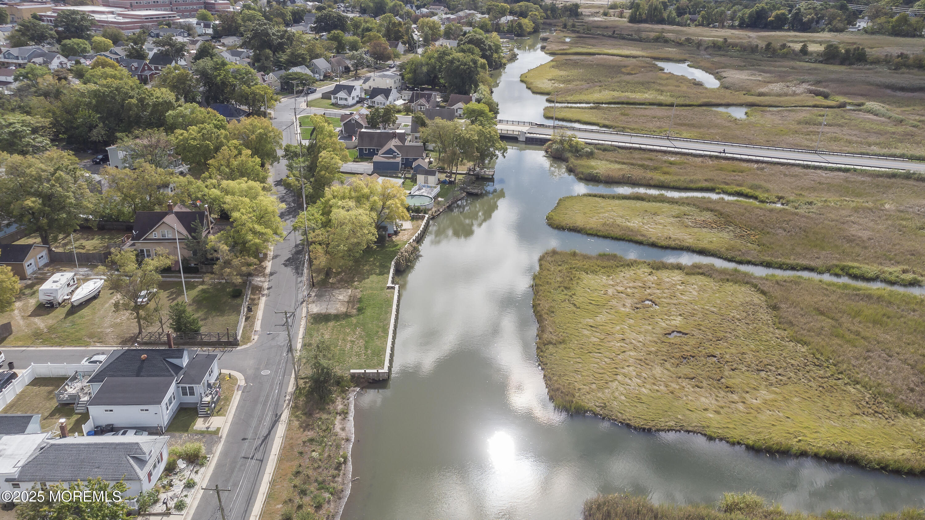 103 Creek Road Keansburg, NJ 07734 - Photo 21 of 34