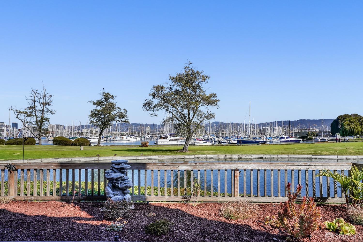 25 Regulus Court Alameda, CA 94501 - Photo 13 of 73