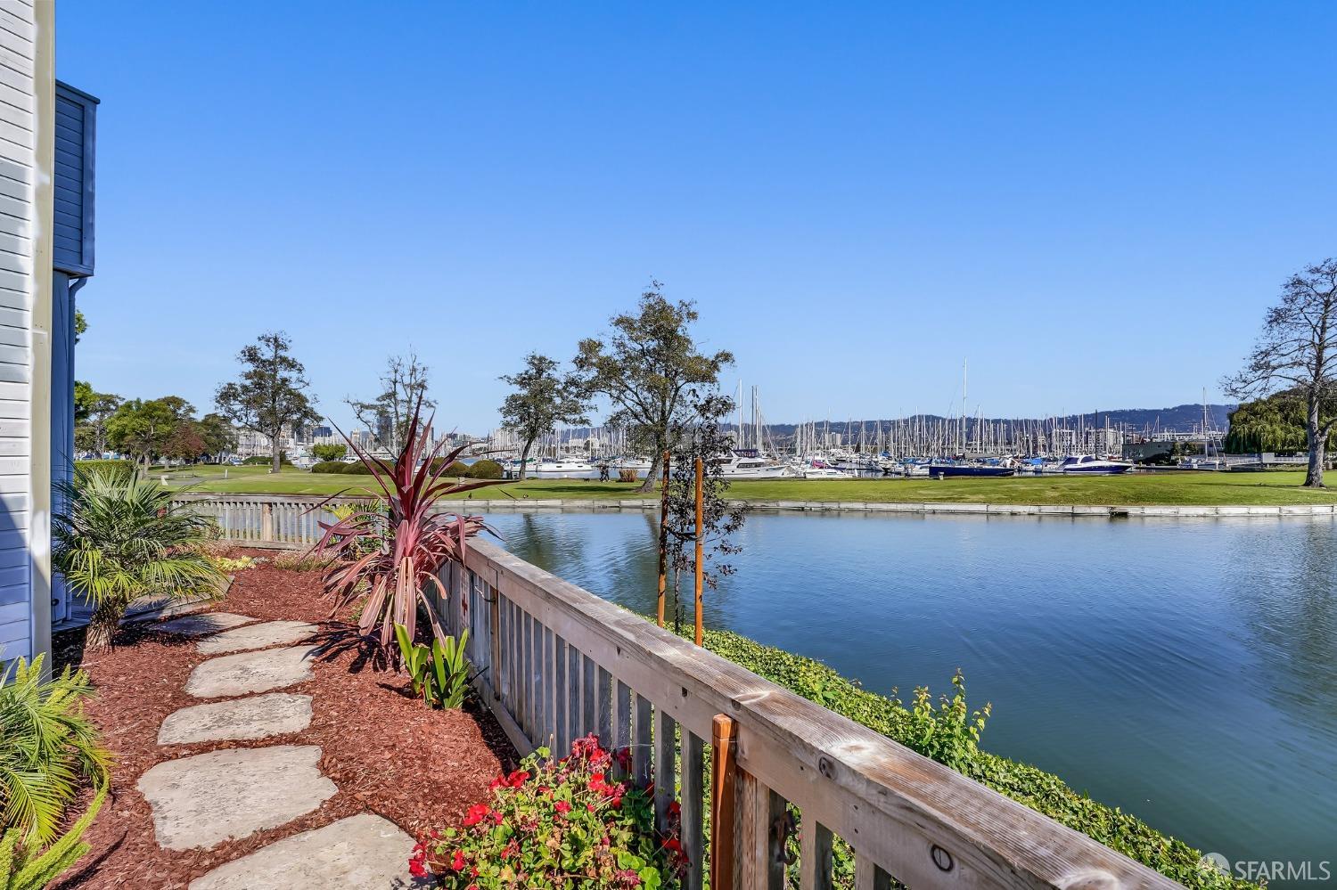 25 Regulus Court Alameda, CA 94501 - Photo 45 of 73