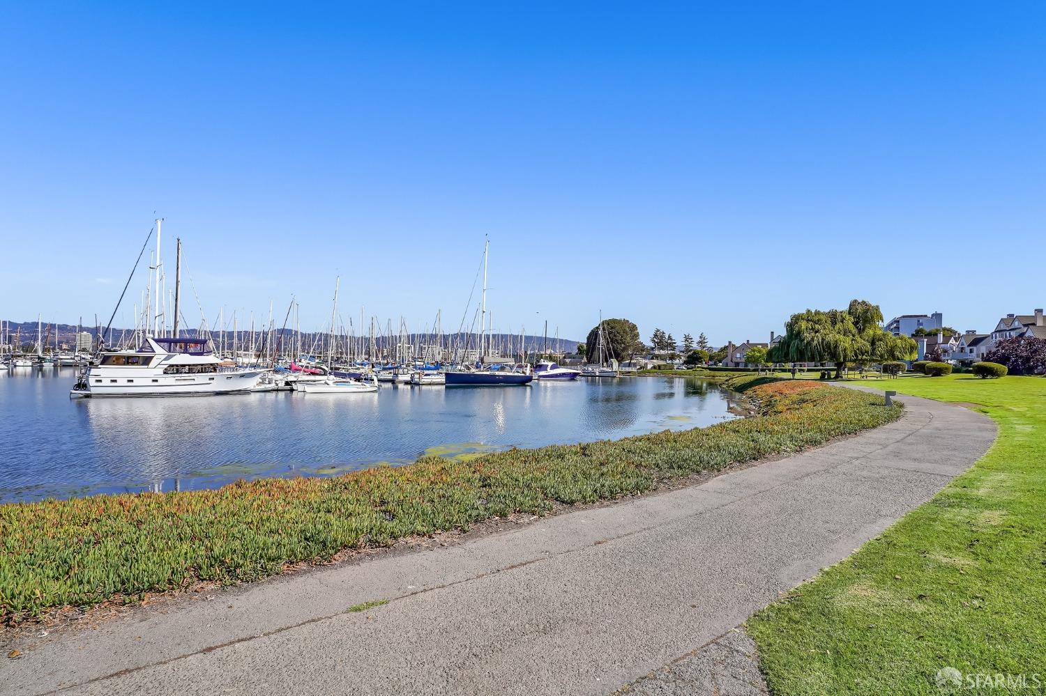 25 Regulus Court Alameda, CA 94501 - Photo 65 of 73