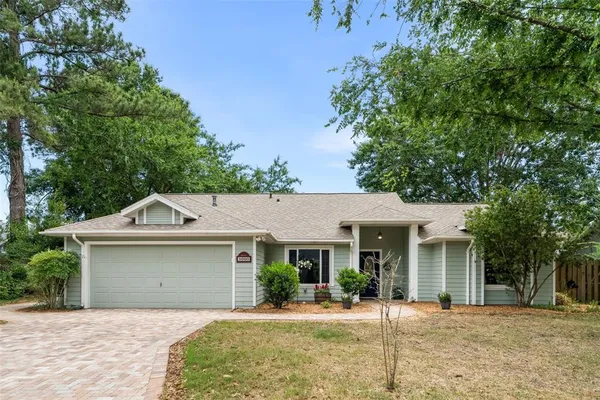$365,000 | 4009 Northwest 60th Avenue, Gainesville, FL 32653