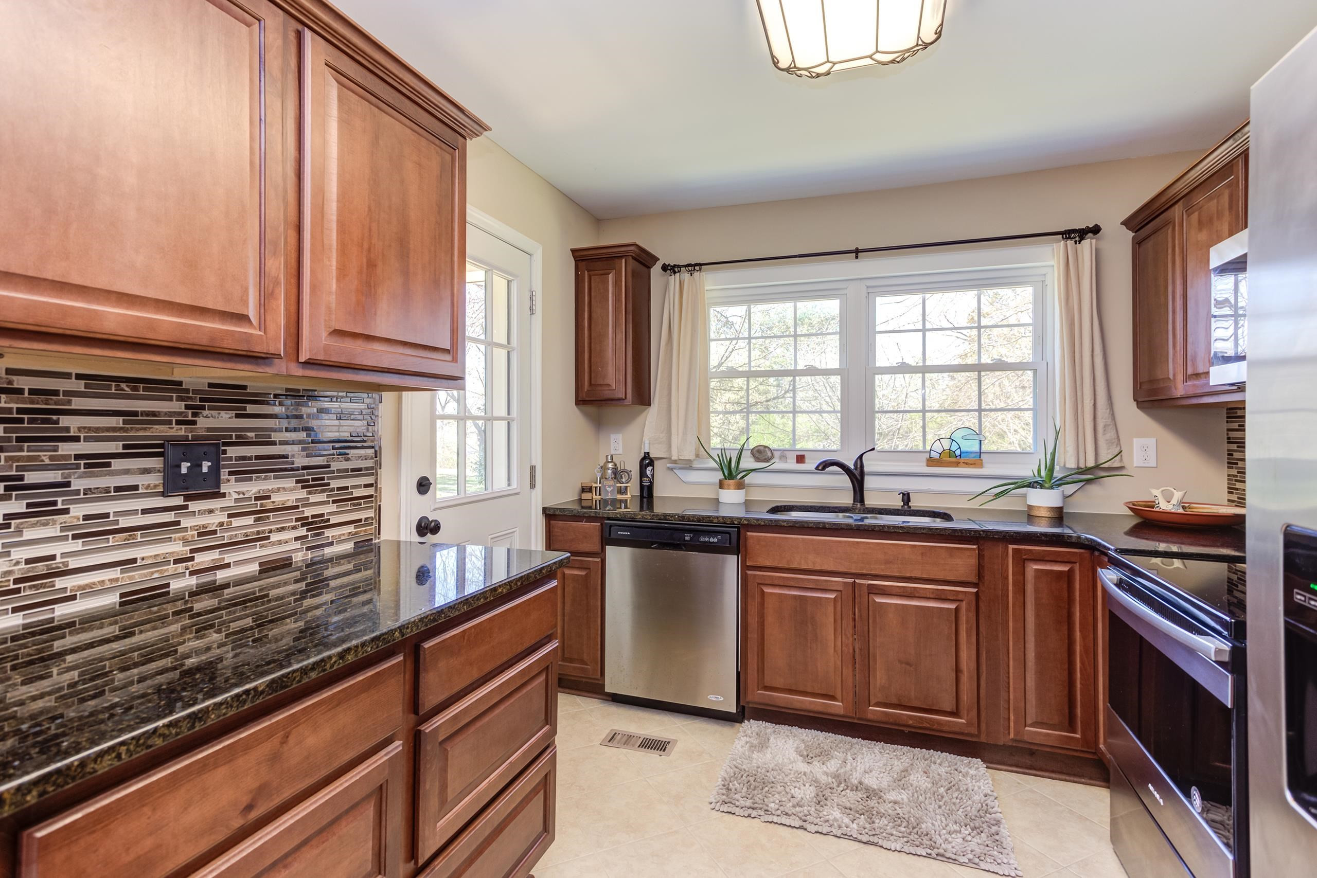 231 North Hoover Road Durham, NC 27703 - Photo 8 of 30 Photo 8