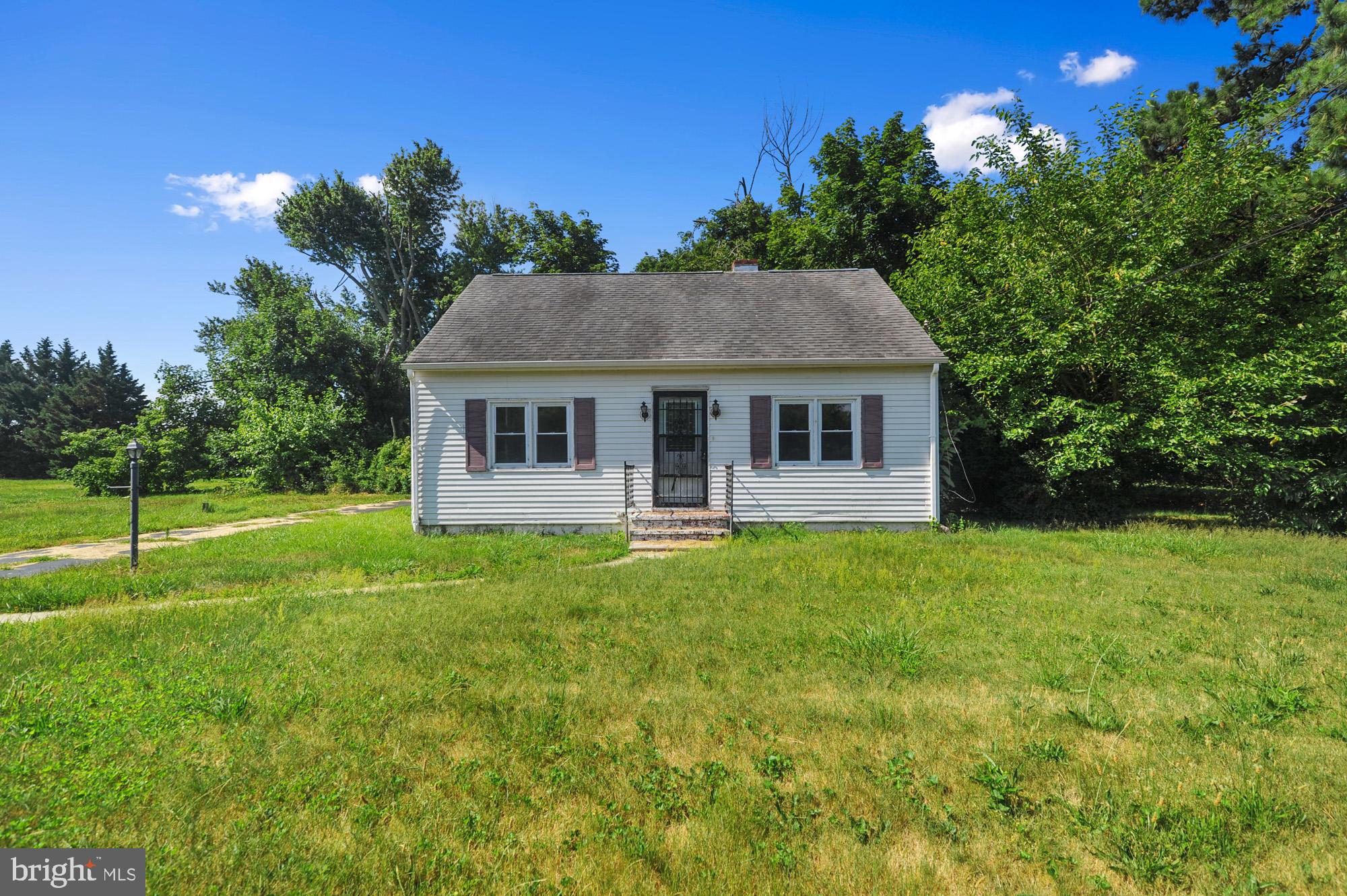 934 Fieldsboro Road Townsend, DE 19734 - Photo 2 of 25