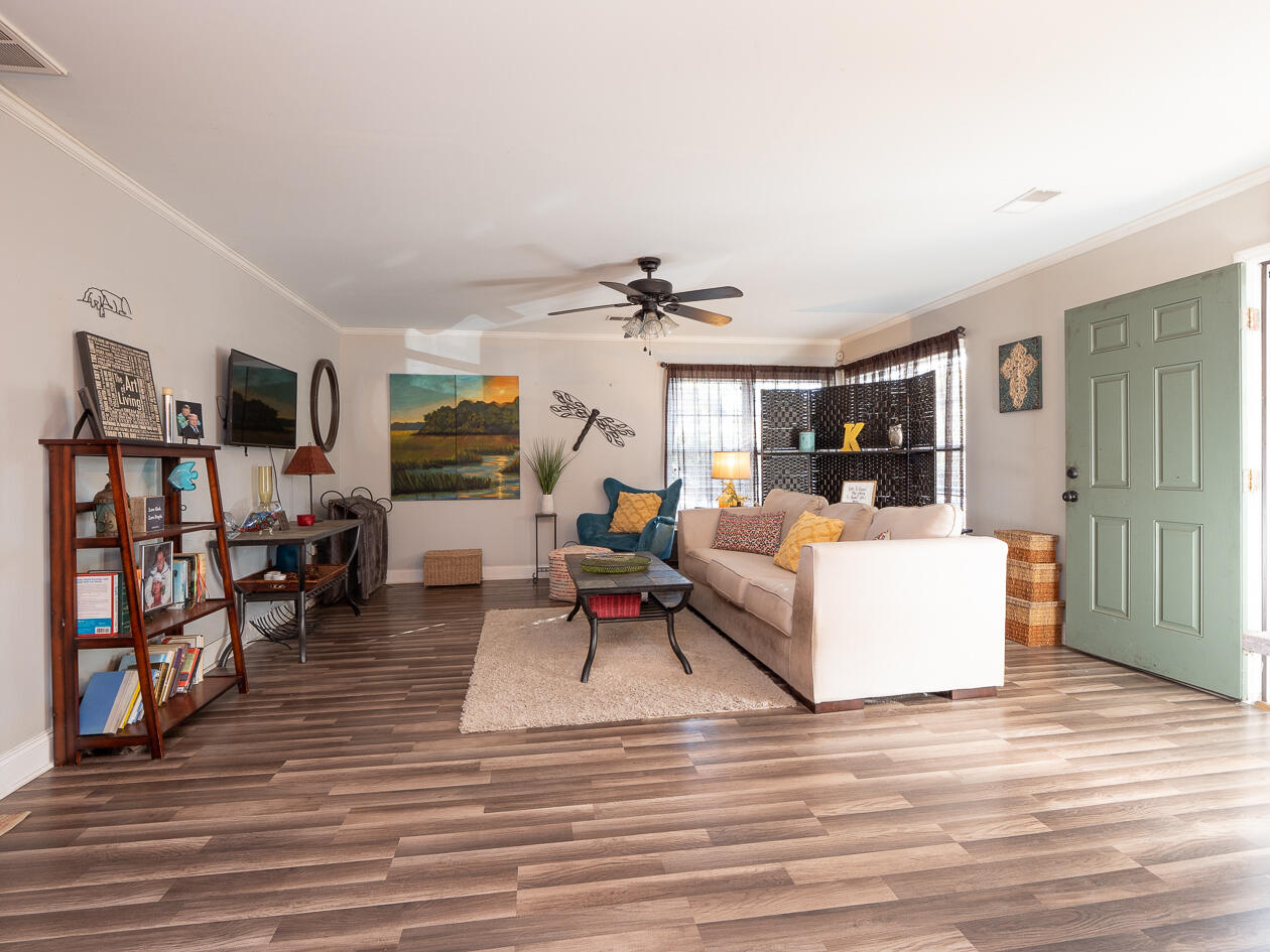 680 Eagle Street Mount Pleasant, SC 29464 - Photo 8 of 25 680 Eagle St-1011277