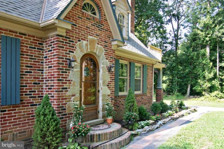 7010 Guilford Road Clarksville, MD 21029 - Photo 4 of 10 Exterior #3