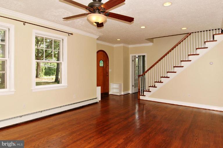 7010 Guilford Road Clarksville, MD 21029 - Photo 8 of 10 Stunning Harwood Floors