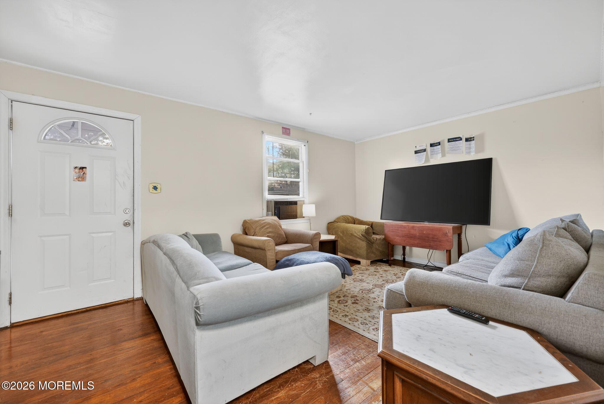 438 Ewingville Road Ewing, NJ 08638 - Photo 23 of 44 a living room with furniture and a couch