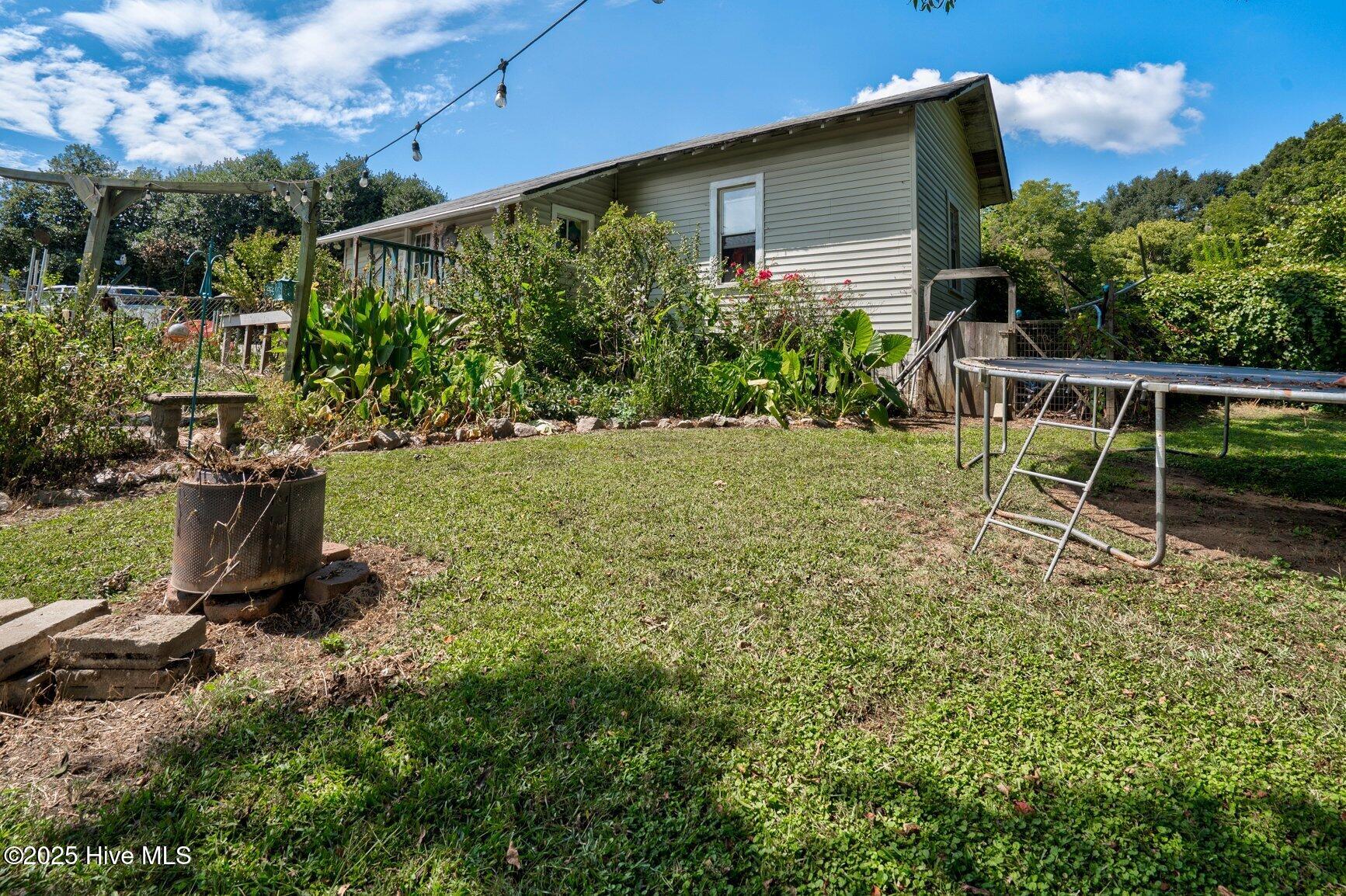 512 West Nash Street Spring Hope, NC 27882 - Photo 19 of 23 040-512WestNashStreet-SpringHope-NC-2788