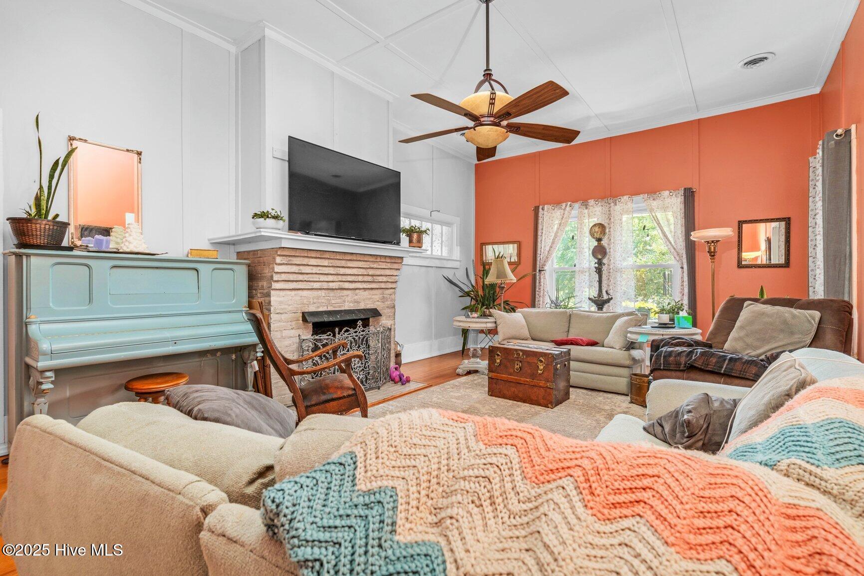 512 West Nash Street Spring Hope, NC 27882 - Photo 8 of 23 026-512WestNashStreet-SpringHope-NC-2788