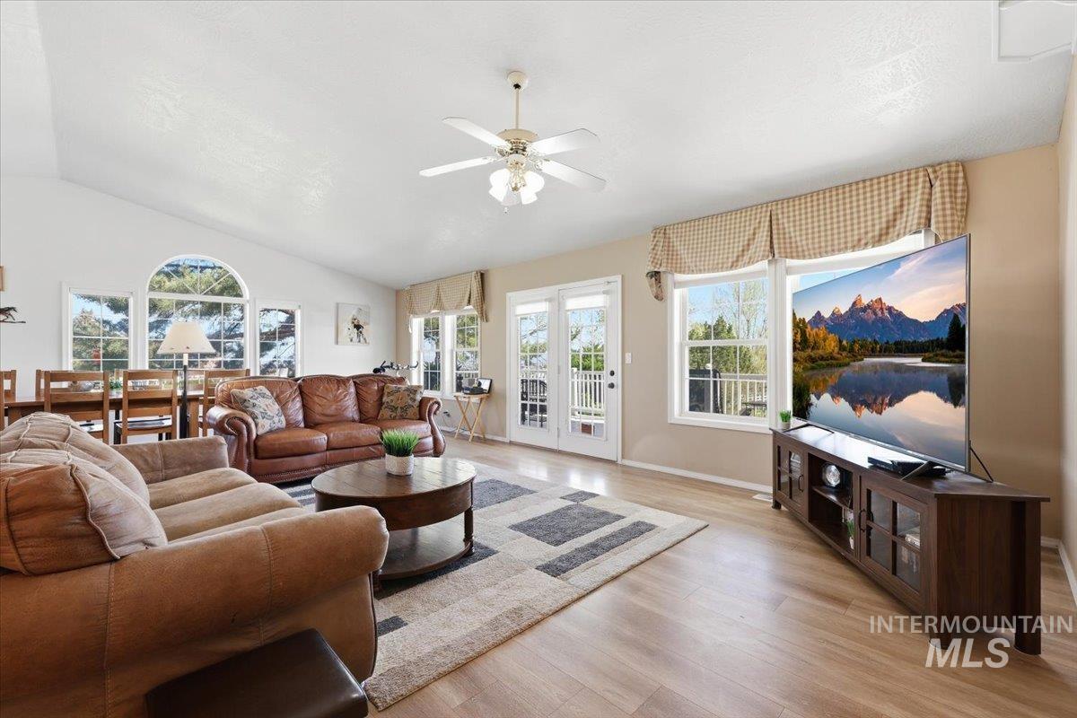 5605 Sunset Road Fruitland, ID 83619 - Photo 5 of 46