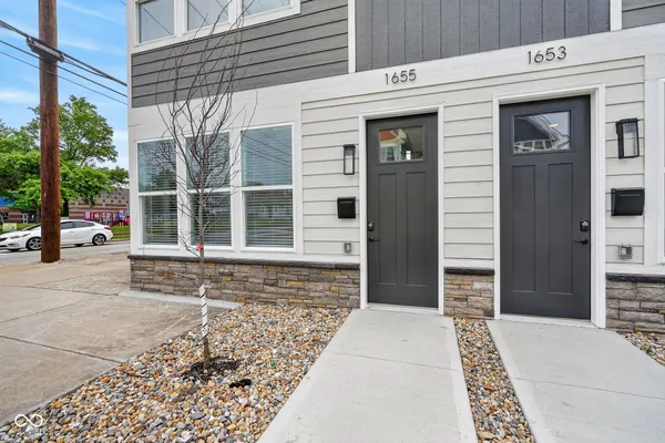 $439,900 | 1655 Lexington Avenue, Indianapolis, IN 46203