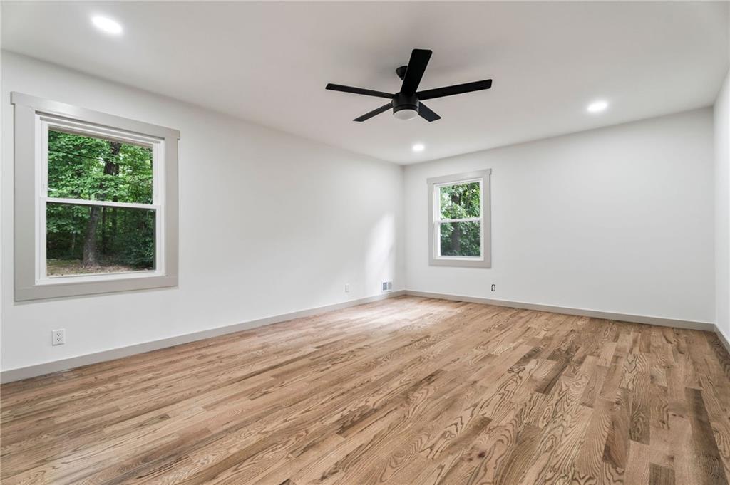 1566 Womack Road Atlanta, GA 30338 - Photo 25 of 32