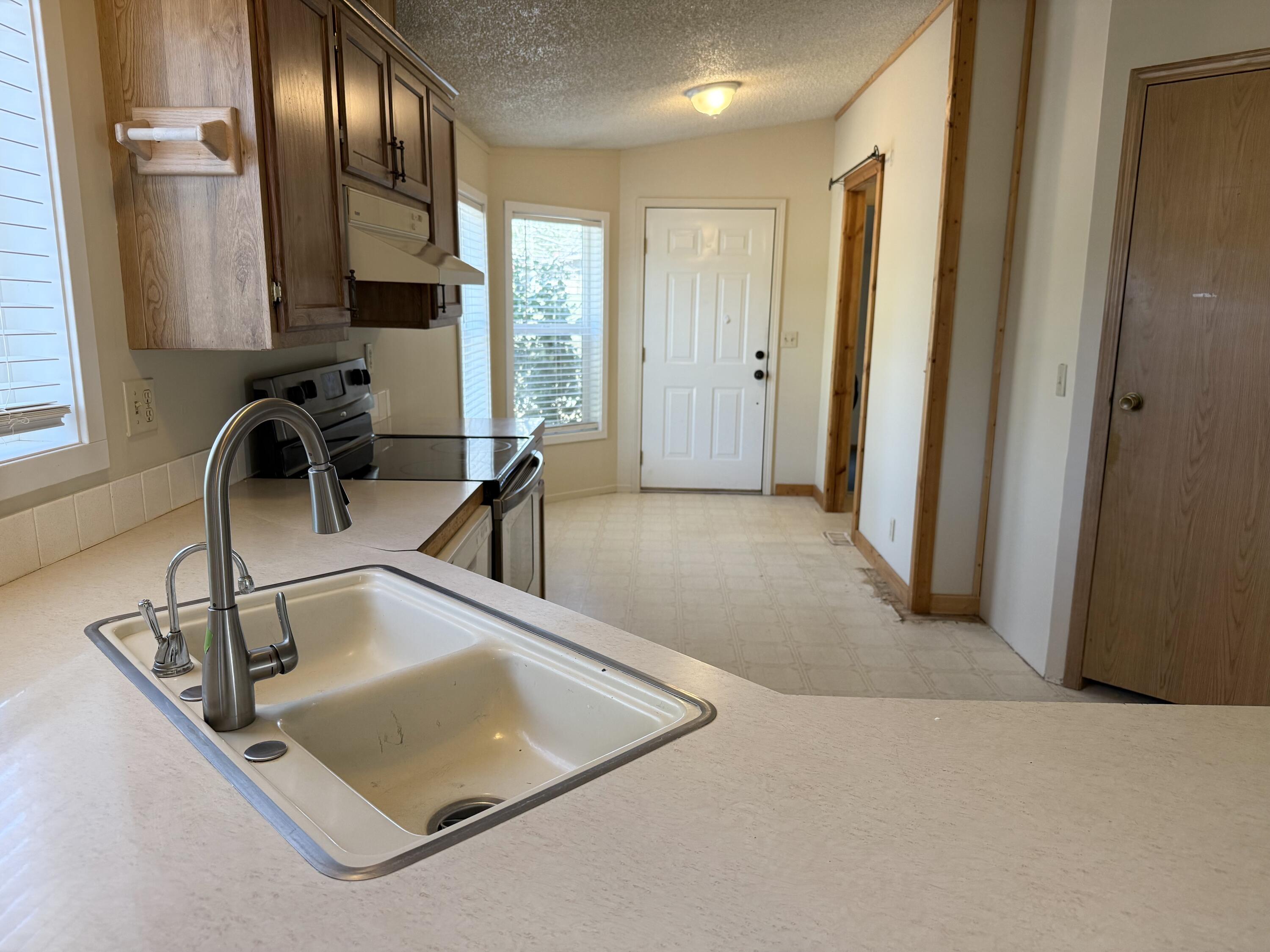 19218 Shoshone Road Bend, OR 97702 - Photo 22 of 38 IMG_7262
