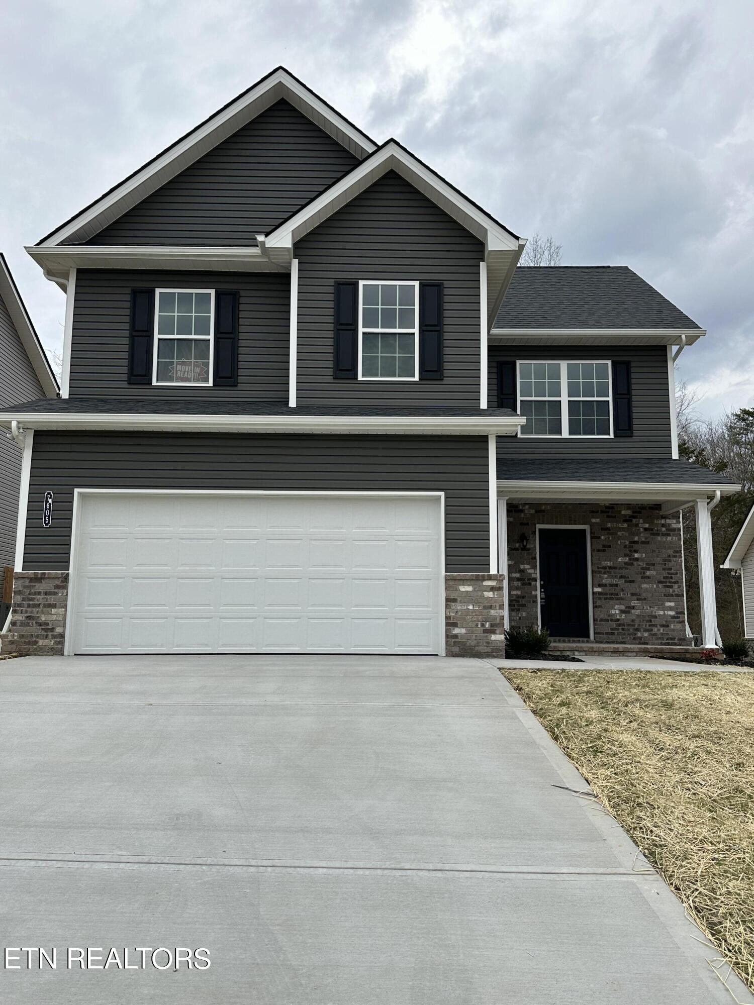 7605 Honey Oaks Road Corryton, TN 37721 - Photo 2 of 7 Front