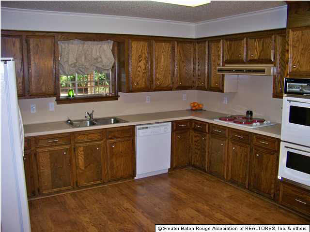 9434 Springfield Road Denham Springs, LA 70706 - Photo 4 of 16