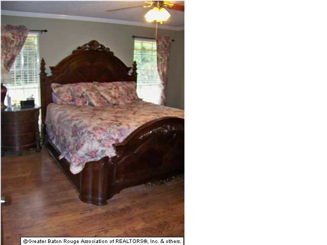 9434 Springfield Road Denham Springs, LA 70706 - Photo 9 of 16