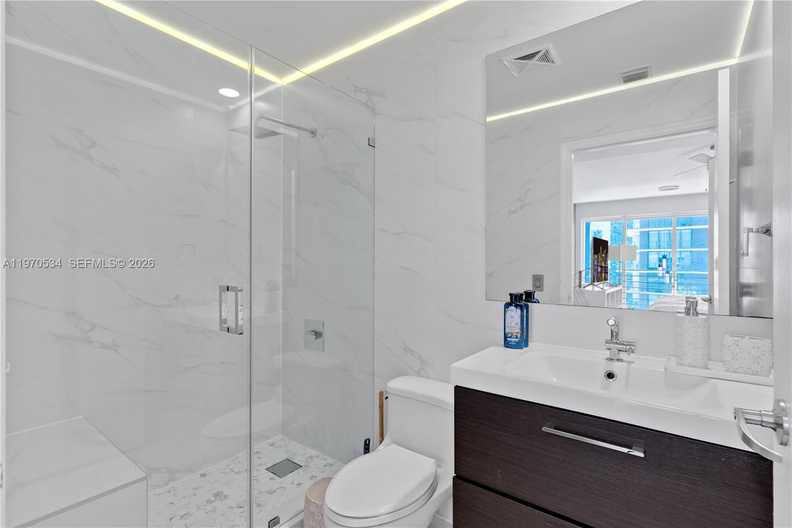 60 Southwest 13th Street, Unit 2204 Miami, FL 33130 - Photo 13 of 19