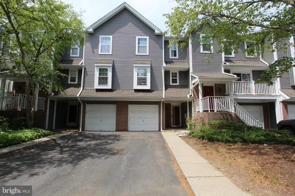 $3,250 | 6 Halstead Place, Princeton, NJ 08540