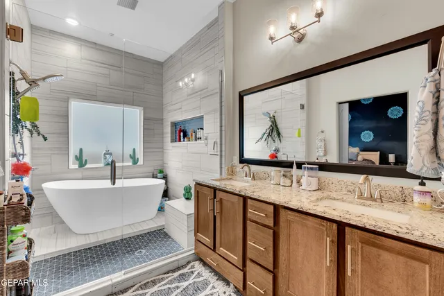 $299,950 | 14825 William Meshel Drive, El Paso, TX 79938