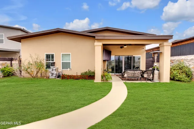 $299,950 | 14825 William Meshel Drive, El Paso, TX 79938