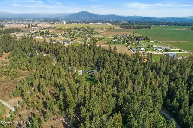 $1,795,000 | 5999 East Roger Drive, Post Falls, ID 83854
