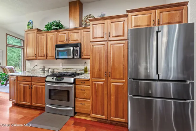 $1,795,000 | 5999 East Roger Drive, Post Falls, ID 83854