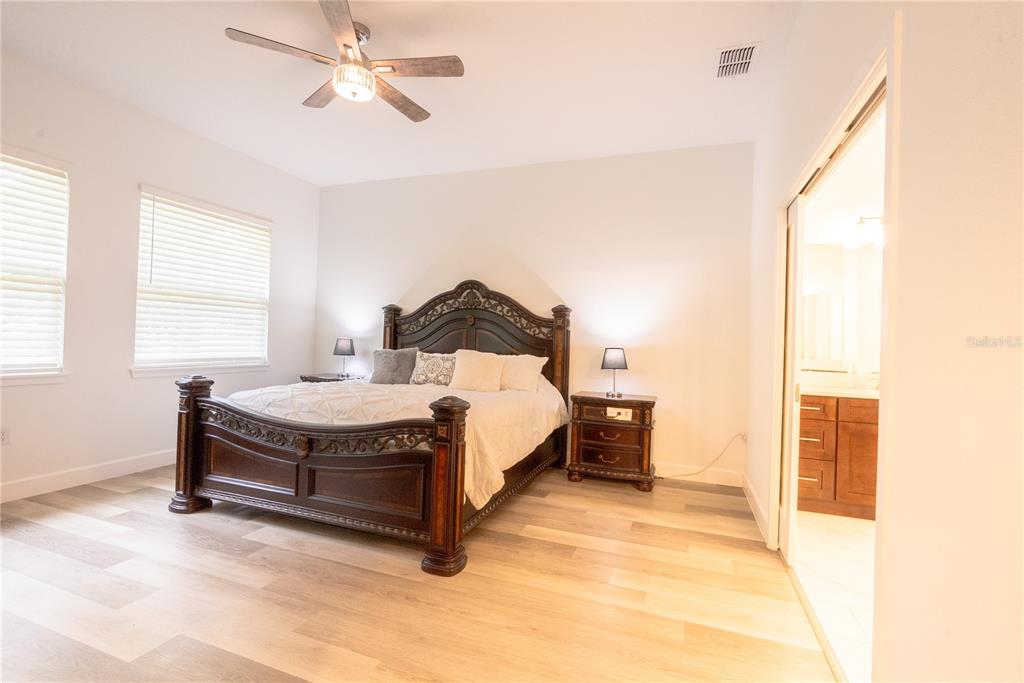 30101 Bretton Loop Mount Dora, FL 32757 - Photo 12 of 37