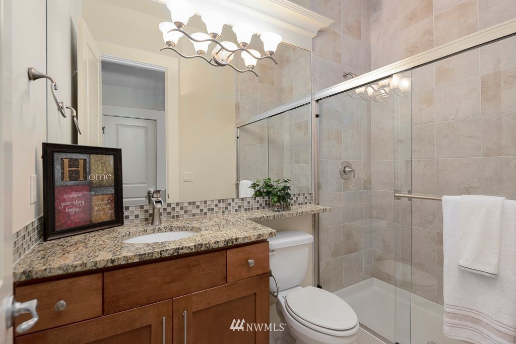 16307 Southeast 135th Place Renton, WA 98059 - Photo 16 of 35