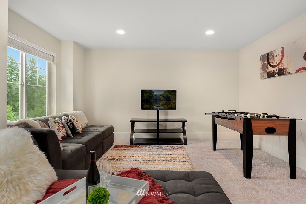 16307 Southeast 135th Place Renton, WA 98059 - Photo 19 of 35