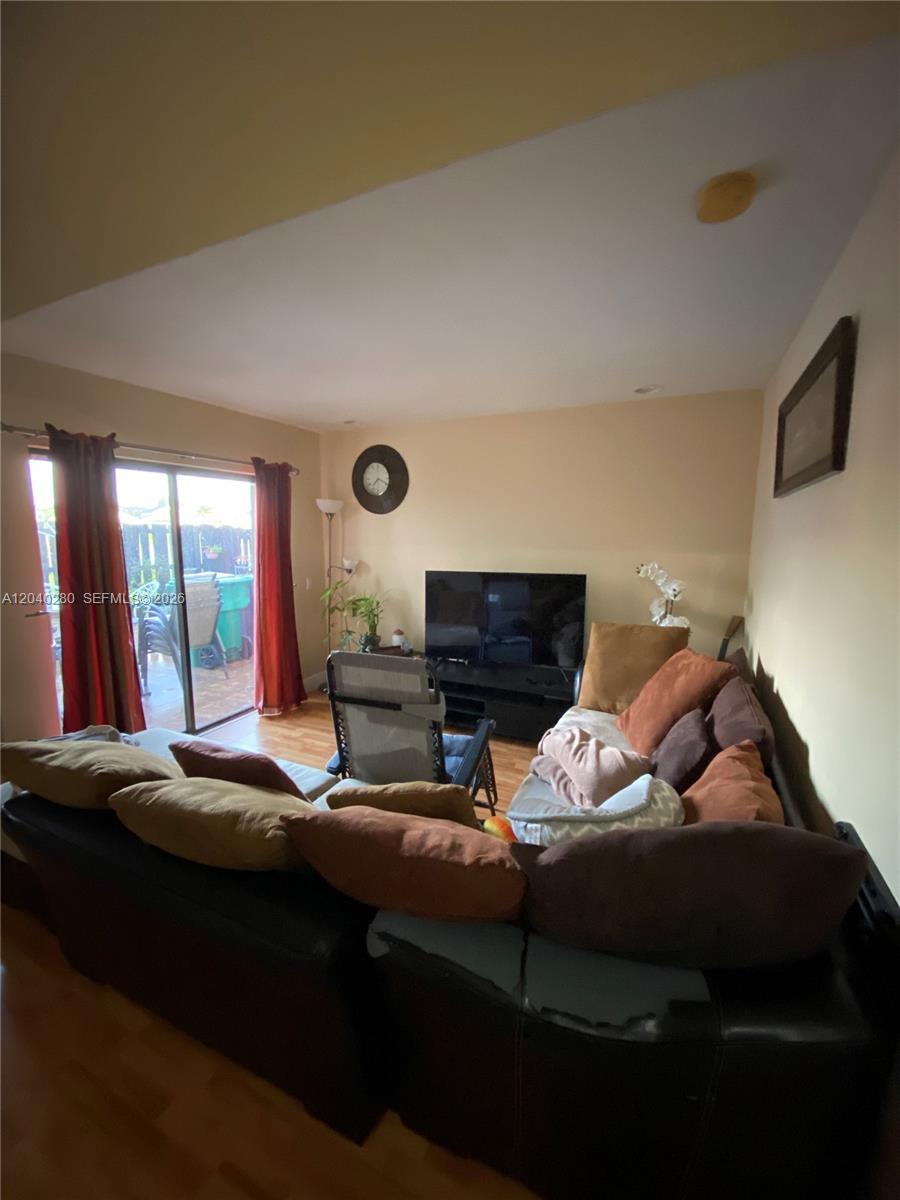 4875 Southwest 152nd Place, Unit C96 Miami, FL 33185 - Photo 5 of 17