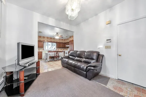 $898,000 | 120 Washington Street, Gloucester, MA 01930