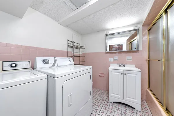 $898,000 | 120 Washington Street, Gloucester, MA 01930