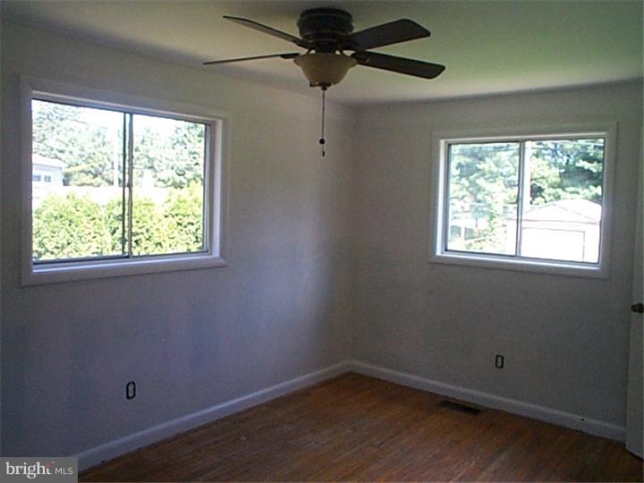 745 Cypress Road Warminster, PA 18974 - Photo 7 of 17