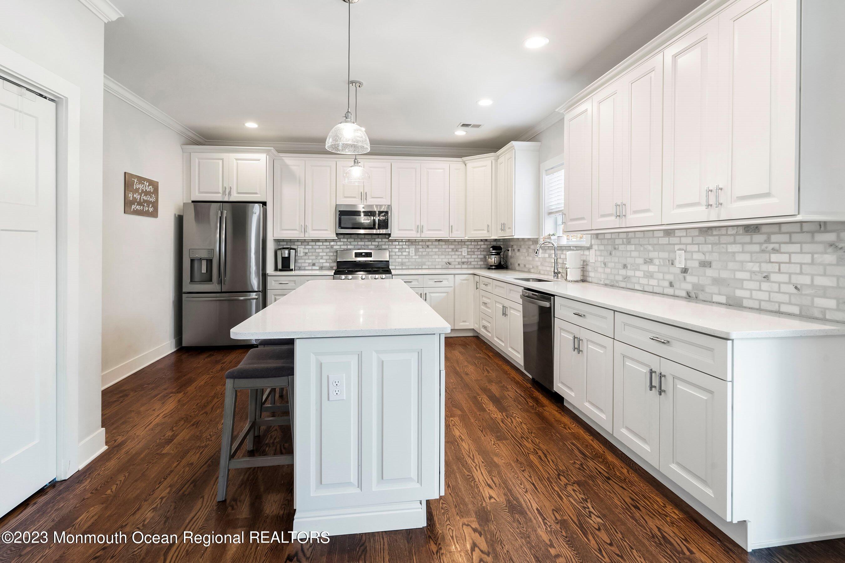 20 3rd Street Barnegat, NJ 08005 - Photo 17 of 63 18-Kitchen 1G