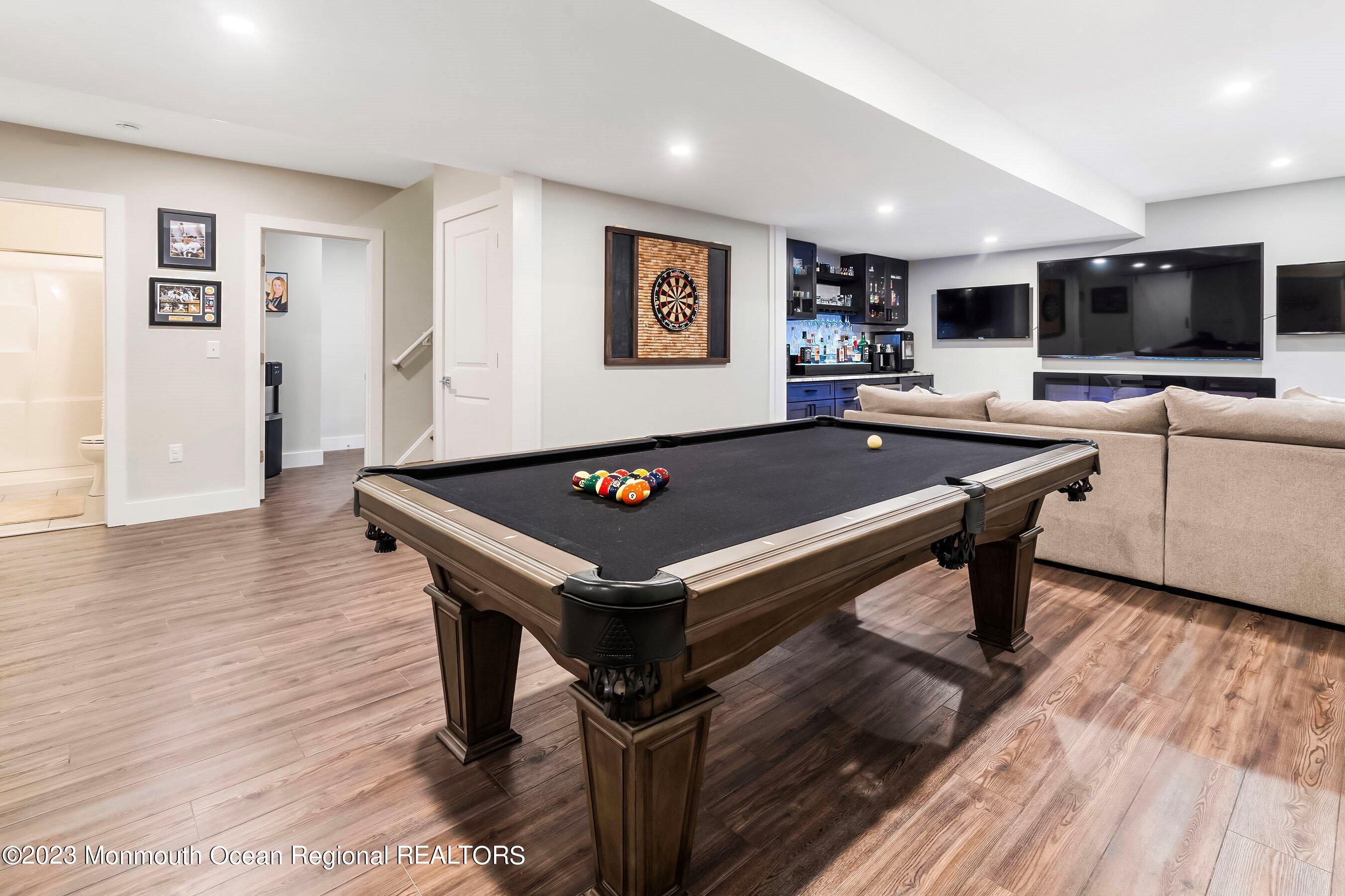 20 3rd Street Barnegat, NJ 08005 - Photo 37 of 63 42-Rec Space 1A