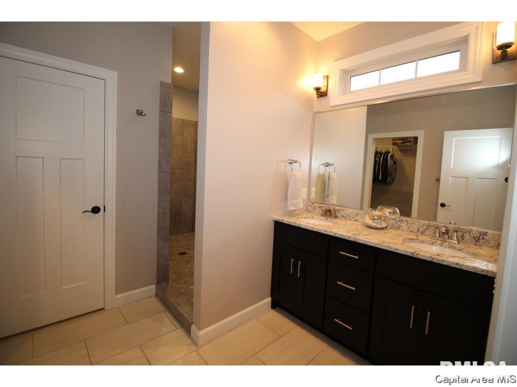1624 Hoechester Road Springfield, IL 62712 - Photo 19 of 35