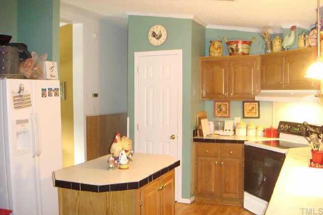 6005 Ten-Ten Road Apex, NC 27539 - Photo 8 of 11 Gallery Image 8