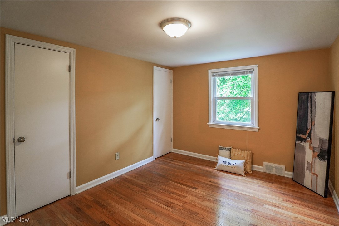 1822 Monument Road Northwest Canton, OH 44709 - Photo 19 of 36 Bedroom 3