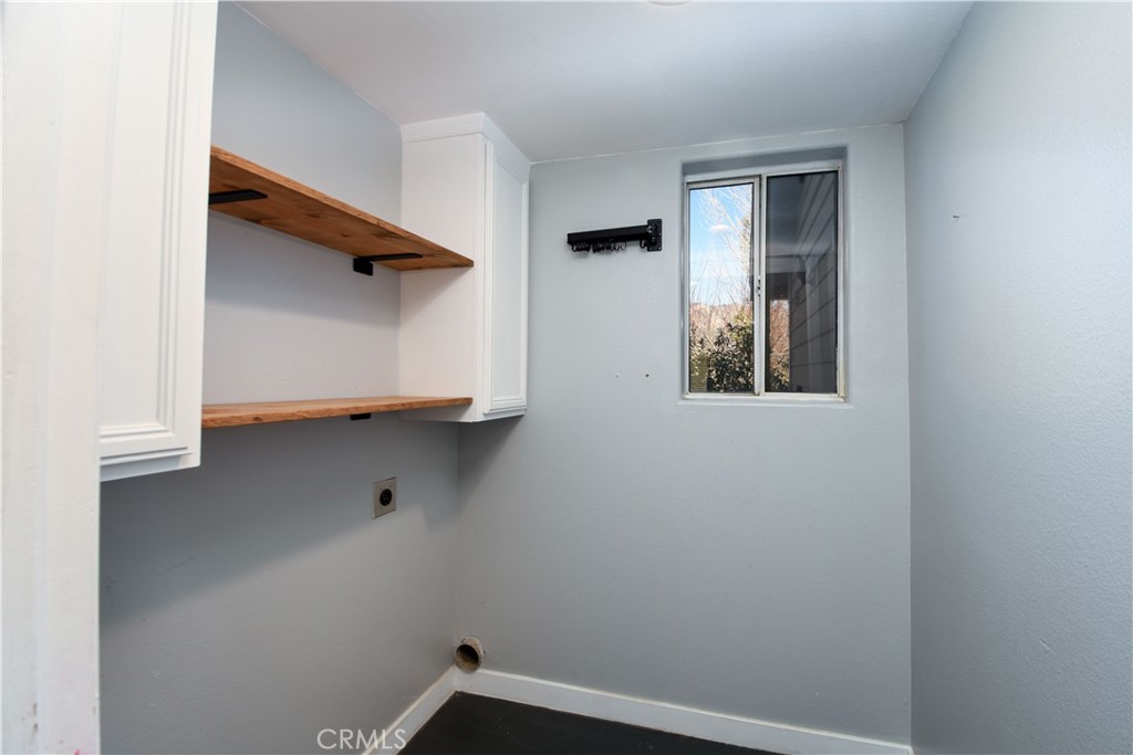 40520 Lake Riverside Drive Aguanga, CA 92536 - Photo 23 of 36 a view of storage and utility