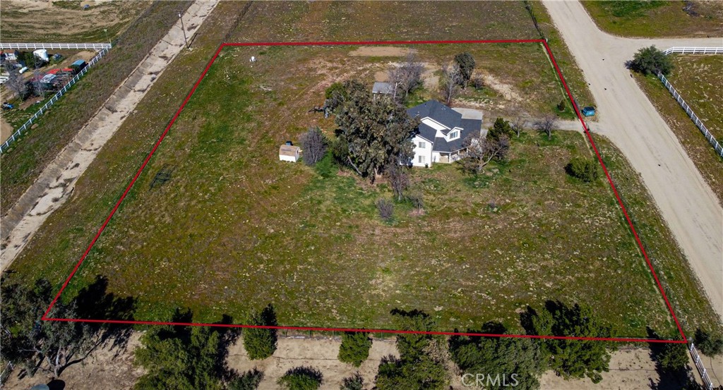 40520 Lake Riverside Drive Aguanga, CA 92536 - Photo 32 of 36 a view of a yard