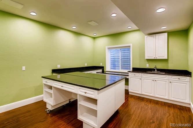 3785 Fairbrook Point Highlands Ranch, CO 80130 - Photo 26 of 35 Gallery Image 26