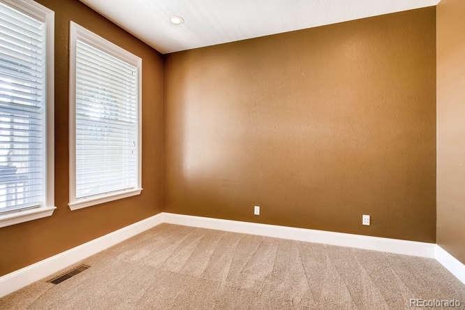 3785 Fairbrook Point Highlands Ranch, CO 80130 - Photo 4 of 35 Gallery Image 4