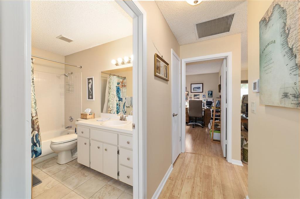 9040 Southwest 87th Avenue, Unit C Ocala, FL 34481 - Photo 32 of 46