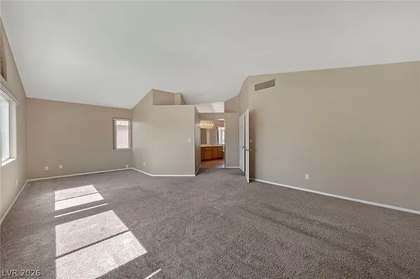 $2,600 | 151 Kachina Drive, Henderson, NV 89074