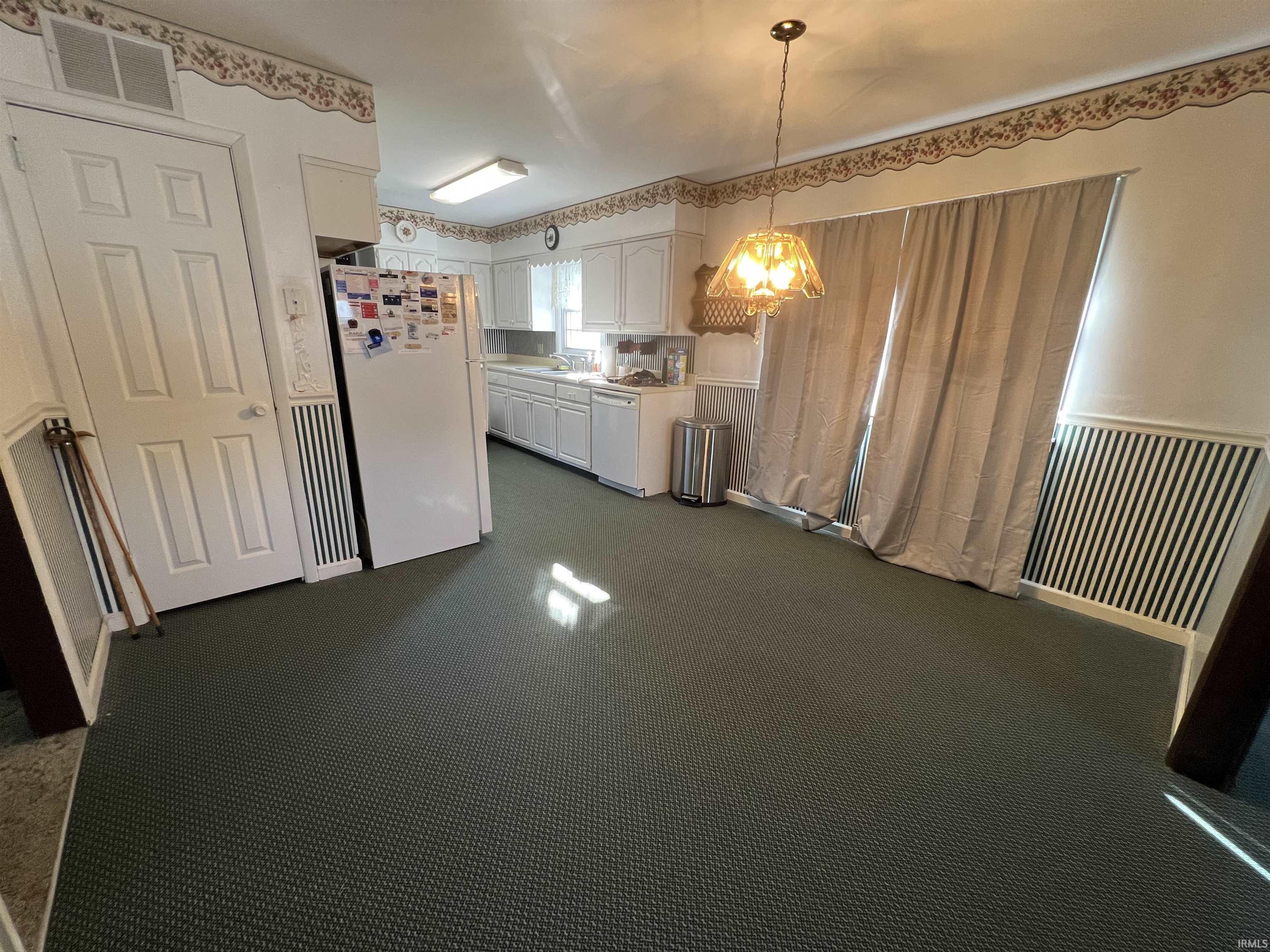 212 Bentley Road Vincennes, IN 47591 - Photo 14 of 26 Gallery Image 14