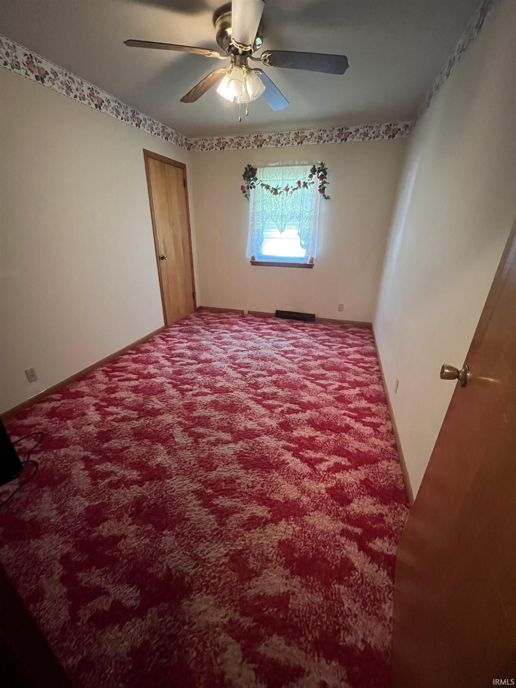 212 Bentley Road Vincennes, IN 47591 - Photo 17 of 26 Gallery Image 17
