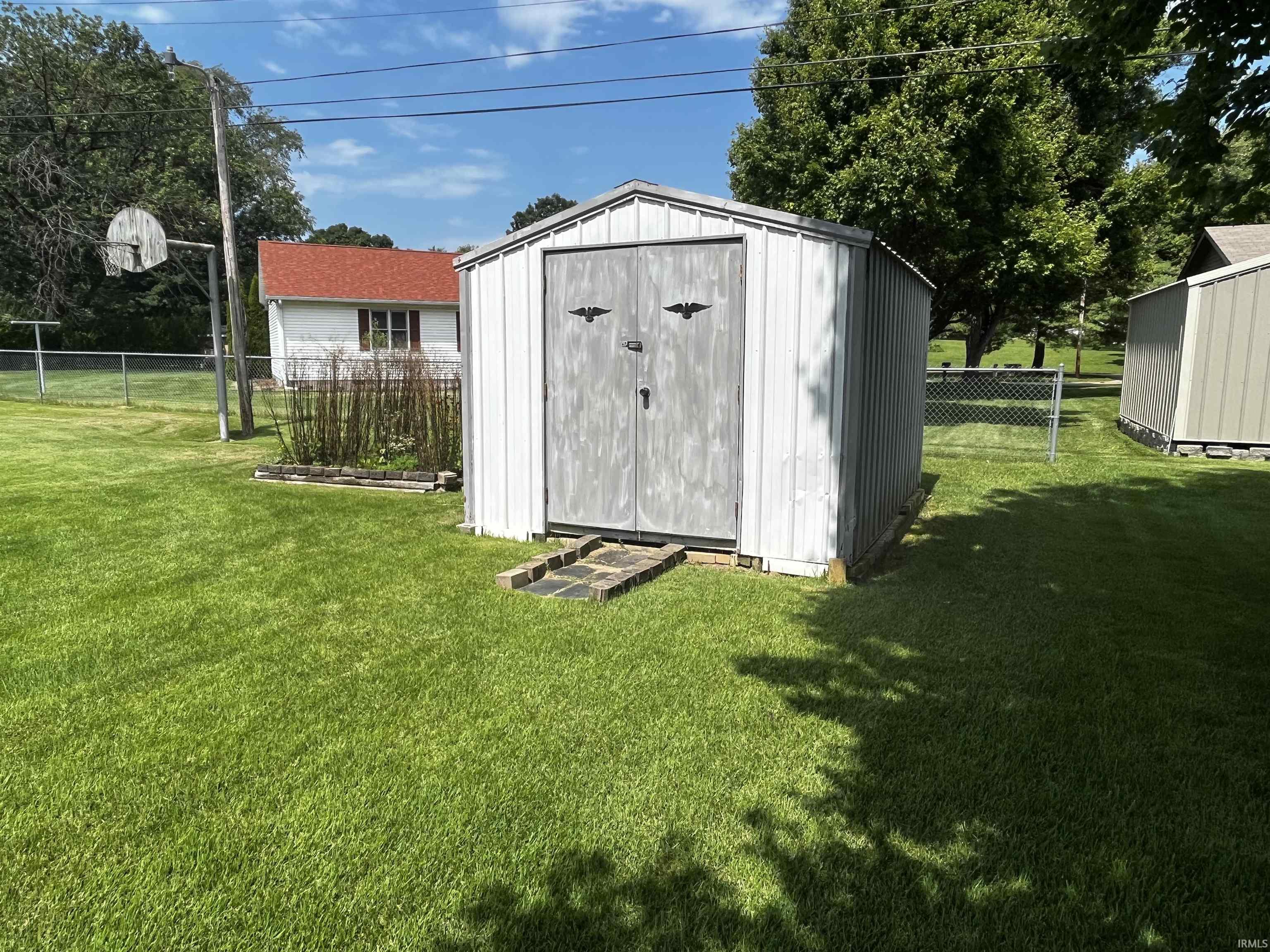 212 Bentley Road Vincennes, IN 47591 - Photo 6 of 26 Gallery Image 6